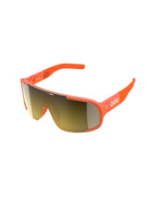 Załaduj obraz do przeglądarki galerii, Okulary rowerowe POC Aspire Wide Fit - Fluo. Orange Translucent/Clarity Road/Partly Sunny Gold
