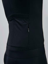 Załaduj obraz do przeglądarki galerii, Koszulka rowerowa POC M's Raceday S/S Jersey - Ur. Black
