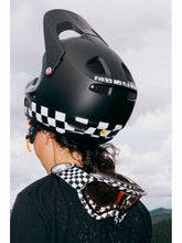 Załaduj obraz do przeglądarki galerii, Kask rowerowy POC Coron Air MIPS Robin Goomes Edition
