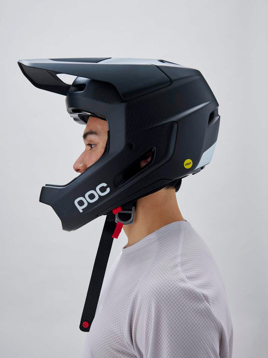 Załaduj obraz do przeglądarki galerii, Kask rowerowy POC Barocon Carbon Uranium Black Matt
