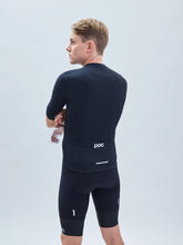 Załaduj obraz do przeglądarki galerii, Koszulka rowerowa POC męska M’s Raceday Jersey - Ur. Black - poc warszawa

