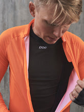 Załaduj obraz do przeglądarki galerii, Koszulka rowerowa POC M’S ESSENTIAL ROAD LS - Zink Orange - poc warszawa
