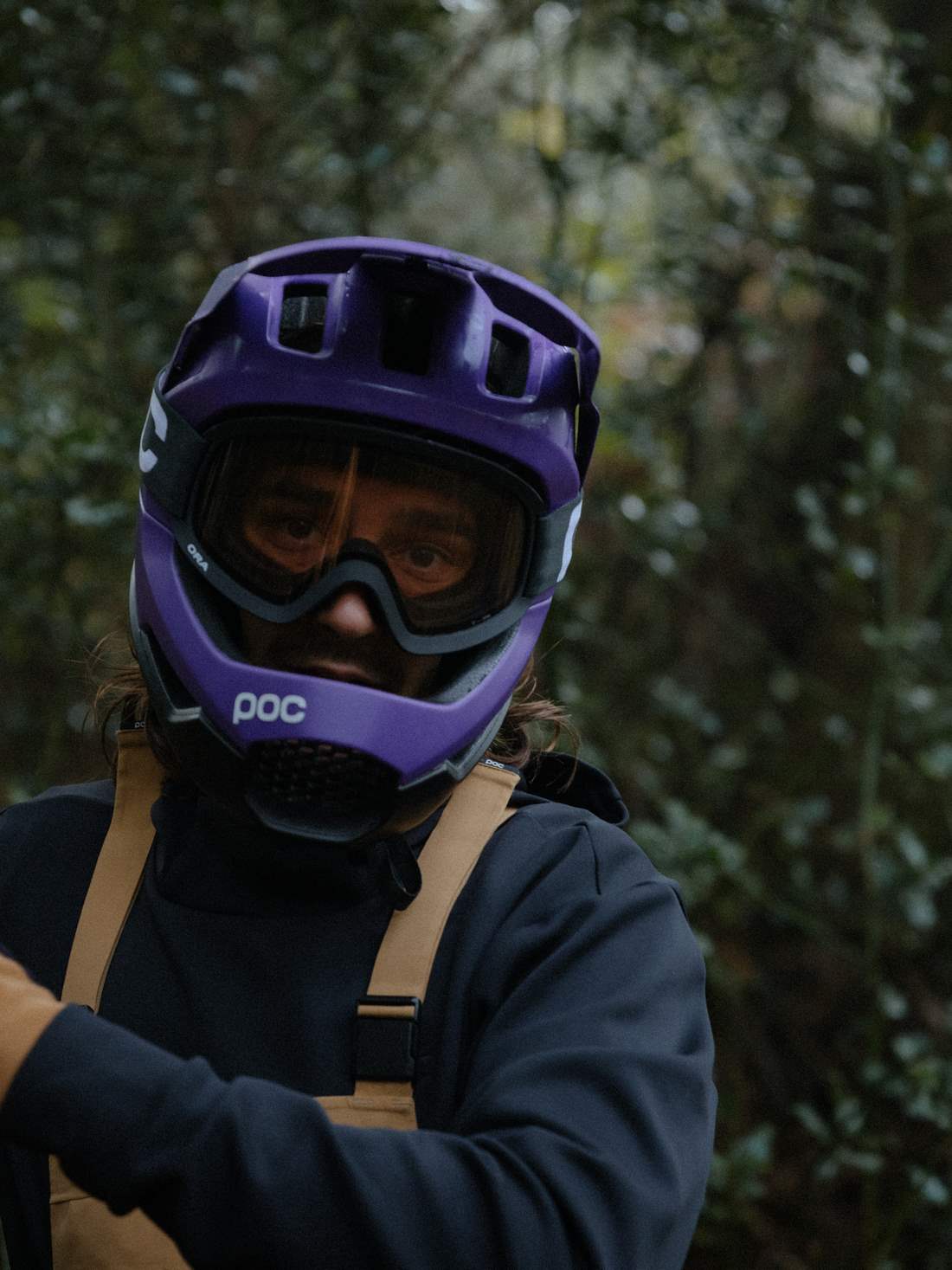 Kask rowerowy POC OTOCON RACE MIPS - Sap. Purple/Ur. Black Metallic/Matt