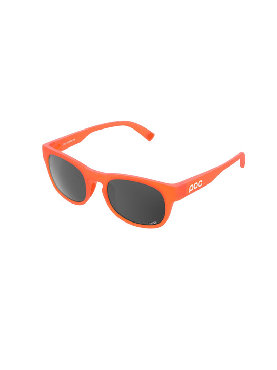 Załaduj obraz do przeglądarki galerii, Okulary dziecięce POC Evolve - Fluo Orange/Clarity Pocito/Sunny Grey
