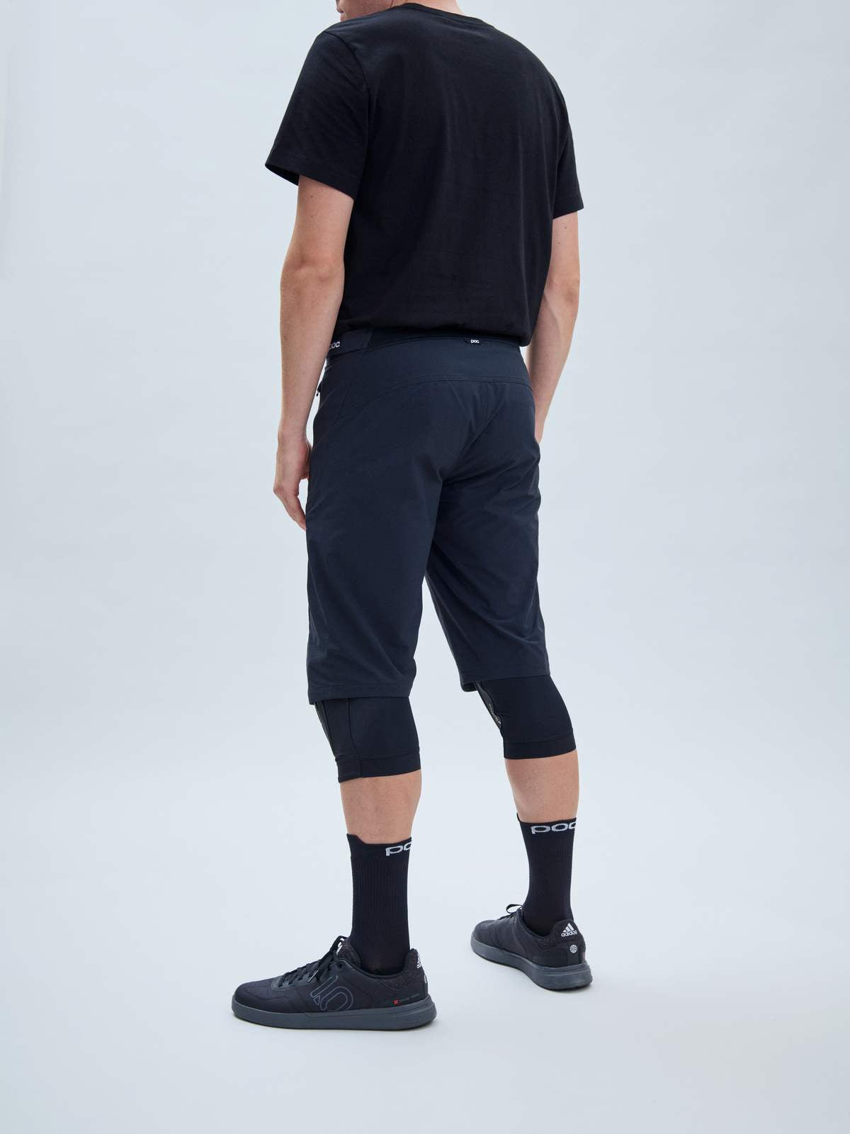 Spodenki rowerowe POC ESSENTIAL ENDURO - Ur. Black