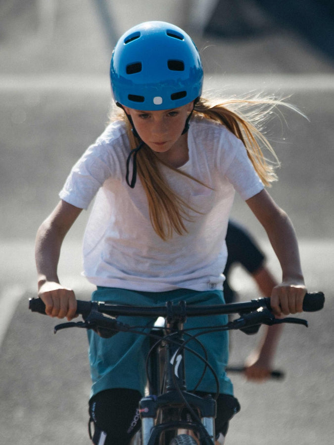 Kask rowerowy POCITO CRANE MIPS - Fluo. Blue