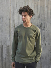 Załaduj obraz do przeglądarki galerii, Bluza POC POISE Crew Neck - Epid. Green
