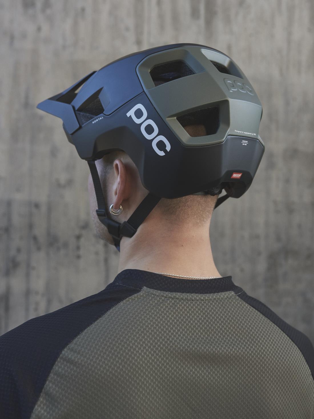 Kask rowerowy POC KORTAL - Ur. Black/Epid. Green Metallic/Matt - poc warszawa