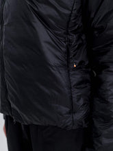 Załaduj obraz do przeglądarki galerii, Kurtka damska POC W's POC Lite Padded Jacket - Uranium Black
