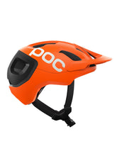 Załaduj obraz do przeglądarki galerii, Kask rowerowy POC Axion Race MIPS - Fluo. Orange AVIP/Ur. Black Matt
