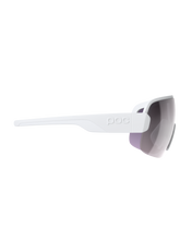 Załaduj obraz do przeglądarki galerii, Okulary POC AIM - Hydr. White - Clarity ROAD Violet/Silver Mirror Cat 3
