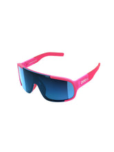 Załaduj obraz do przeglądarki galerii, Okulary rowerowe POCito Aspire - Fluo Pink Trans/Clarity POCito/Sunny Blue
