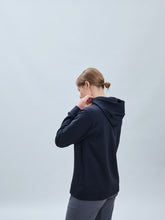 Załaduj obraz do przeglądarki galerii, Bluza damska z kapturem POC W&#39;s Poise Hoodie - Ur. Black
