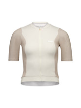 Załaduj obraz do przeglądarki galerii, Koszulka rowerowa POC W´s Cadence Jersey - Okenite Off-White
