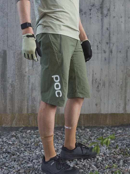 Załaduj obraz do przeglądarki galerii, Spodenki rowerowe POC ESSENTIAL ENDURO - Epid. Green
