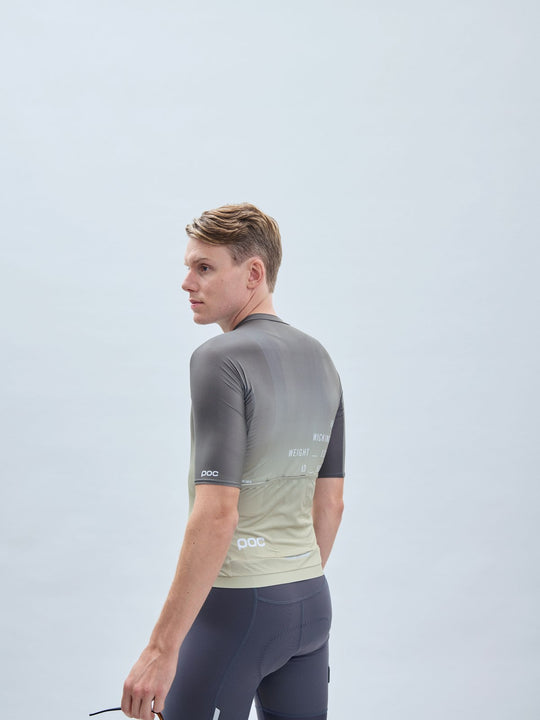 Załaduj obraz do przeglądarki galerii, Koszulka rowerowa POC M’s Pristine Print Jersey - Gradient Prehnite Green - poc warszawa
