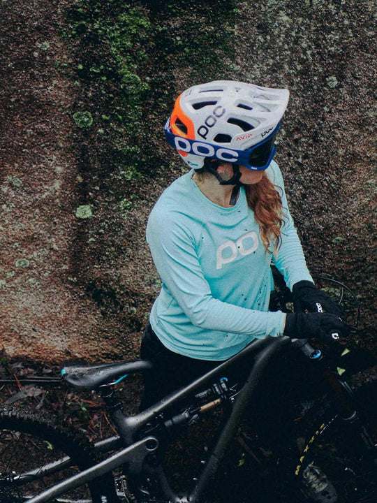 Załaduj obraz do przeglądarki galerii, Koszulka Rowerowa POC ESSENTIAL MTB W&#39;S JERSEY
