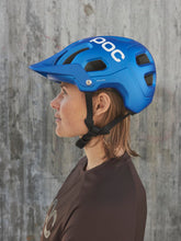 Załaduj obraz do przeglądarki galerii, Kask rowerowy POC TECTAL - Opal Blue Metallic/Matt